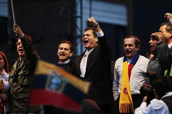 Entre telones del intento de golpe de estado en Ecuador Entre telones del intento de golpe de estado en Ecuador