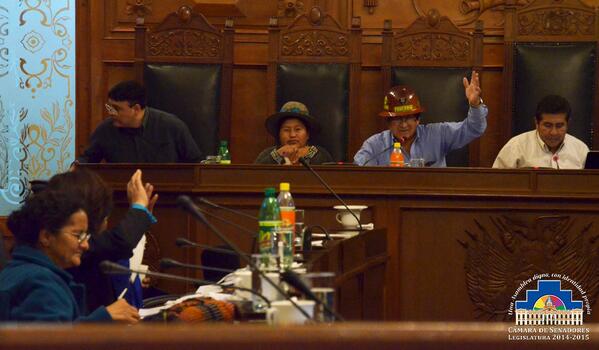 Proyecto de Ley de Minería texto FINAL MODIFICADO en SENADO (15.05.2014) Proyecto de Ley de Minería texto FINAL MODIFICADO en SENADO (15.05.2014)